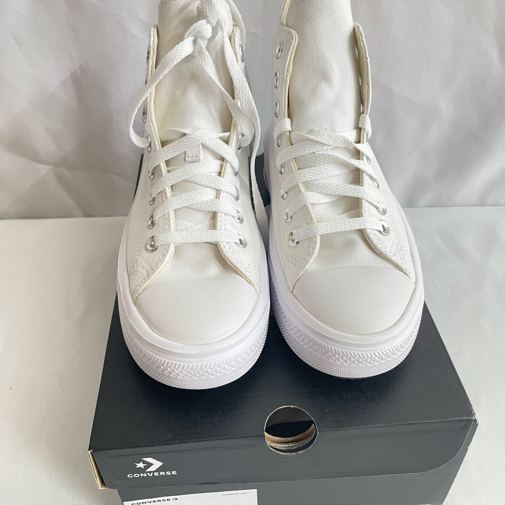 Converse Chuck Taylor All Star Move
Platform
WOMEN'S HIGH TOP SHOE SIZE 7 - Picture 8 of 13